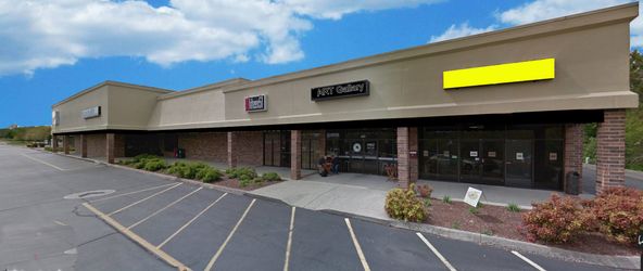 The West End Shopping Center : 165 W End Ave, Farragut, TN 37934